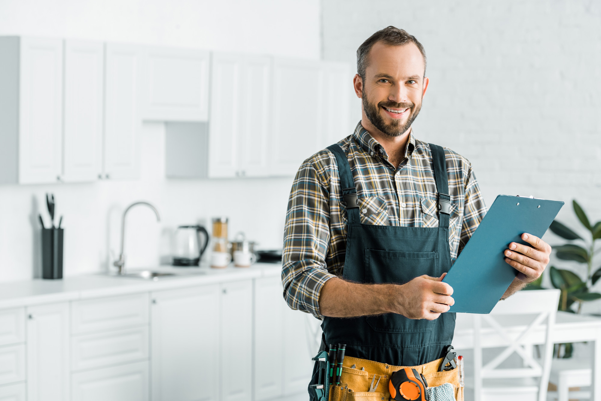 5 Big Benefits of Hiring Property Maintenance Services